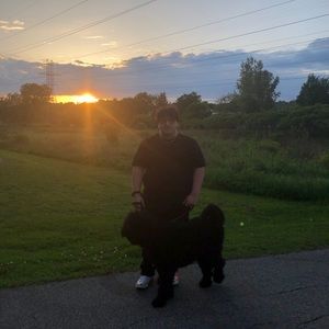 Meet your Posher, Thomas